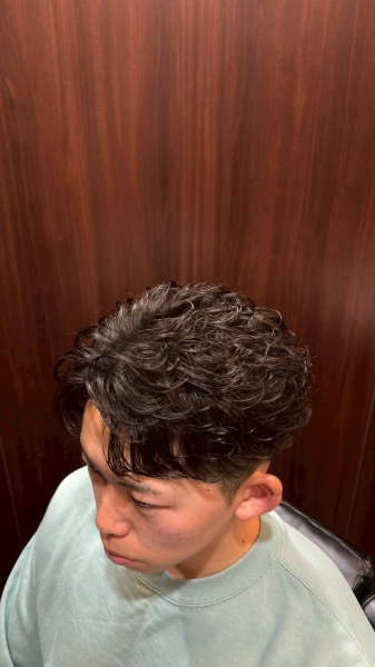 【HIRO GINZA仙台本店-/フェザーパーマ】