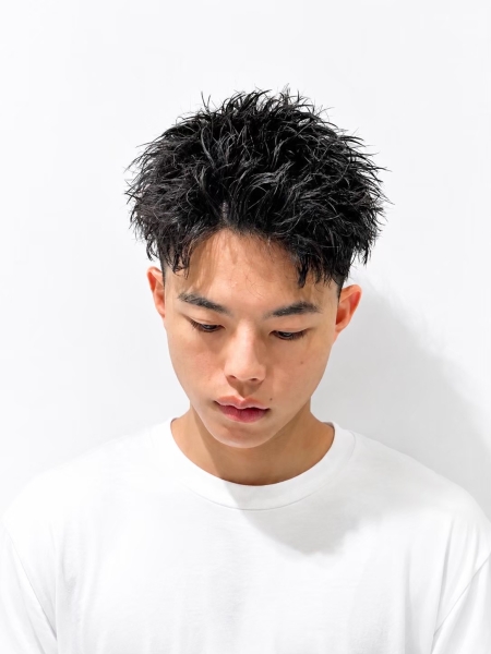 スパイキーショート