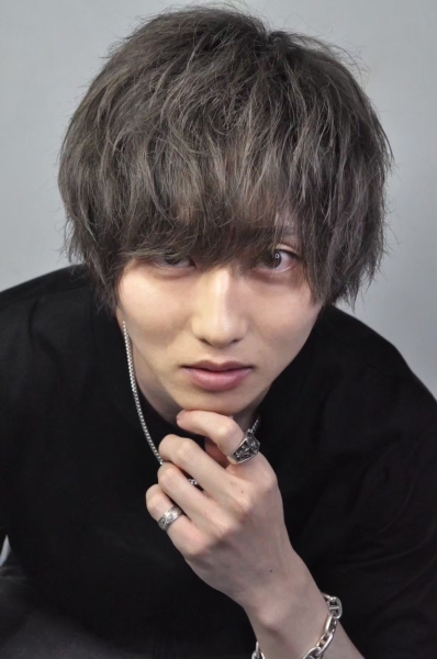 11月は“ブリーチカラー”で差をつける