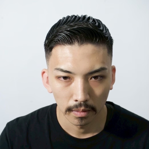 フェザーアップ