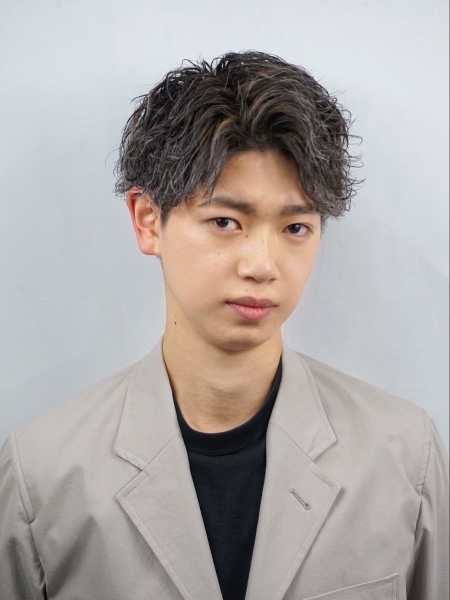 校則　職場でも好印象