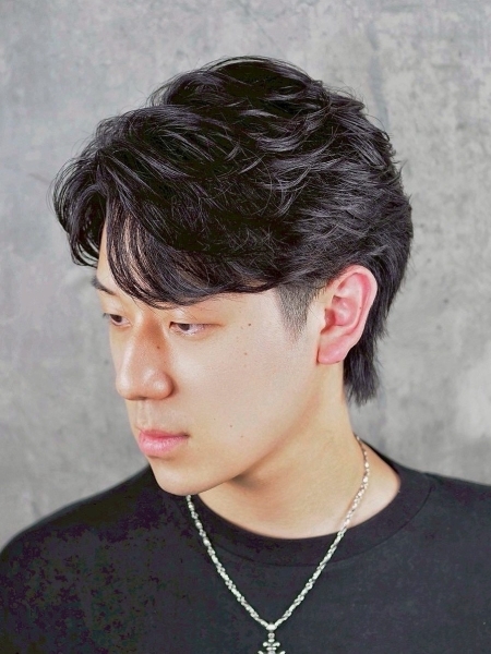 柔らか質感で好印象！ビジネスフェザーパーマ