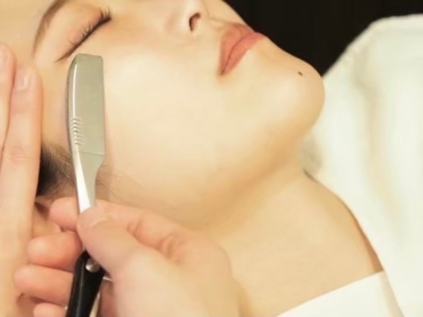 広島でお顔シェービングを受けるなら