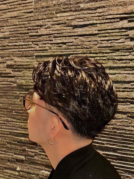 ：清潔感と色気を作るメンズパーマ