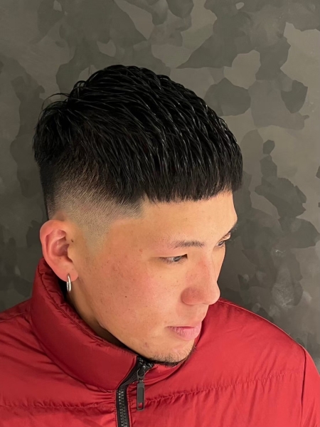 男を鋭く見せるクロップフェード