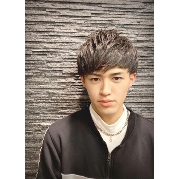 大人の清潔感が出る上品マッシュ