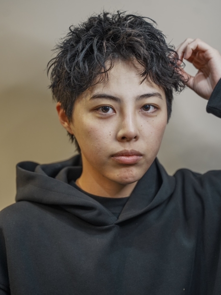 スパイキーショート