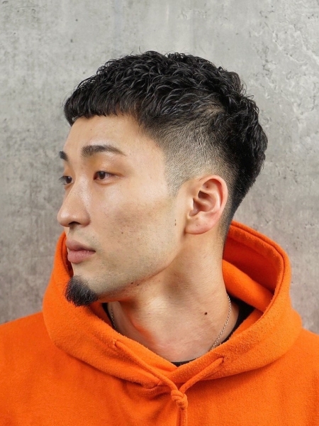 「散髪後の頭の軽さ」は、カットとスパの相乗効果です