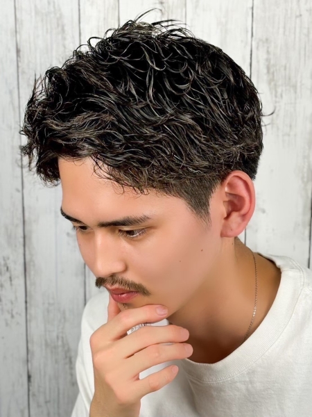 フェードカットが人気の理由とは？