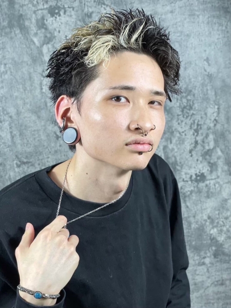 個性派集合！スパイキーポイントカラー！