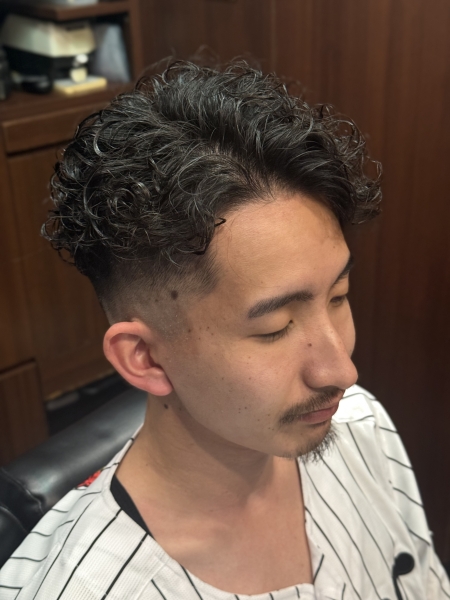 秋はフェード×パーマ