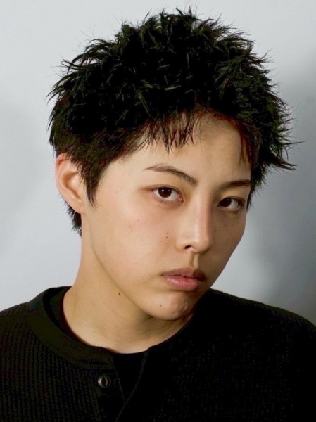 春に似合う大人のビジネスパーマ