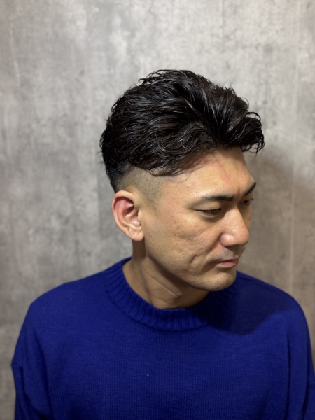 秋の新橋で爽やかに！大人のショート