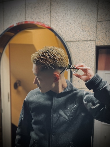 ハイトーンカラー×スキンフェード