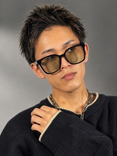 アップバングショートスタイル