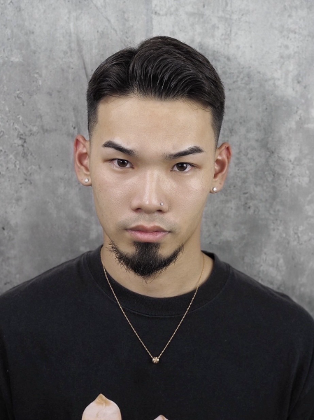 スキンフェードショート