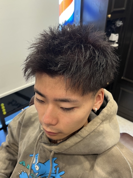 テーパーフェード スパイキーショート マレット