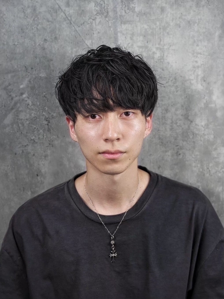 ナチュラルマッシュ×ウェーブで柔らかい印象に