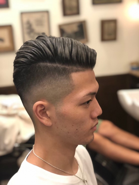 サイドバックフェード ヘアカタログ 高級理容室 床屋 ヒロ銀座ヘアーサロン サイドバックフェード ヘアカタログ 高級理容室 床屋 ヒロ銀座ヘアーサロン