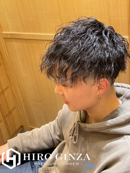 スキンフェード×ツイストスパイラルパーマ