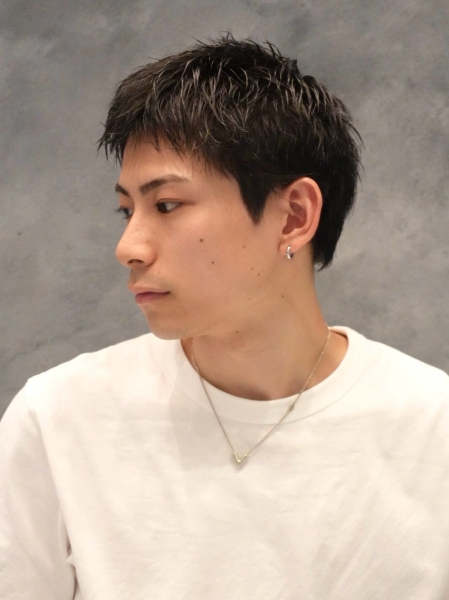 爽やかさ抜群大人束感ショート