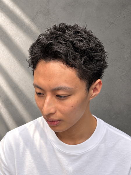 短髪でもしっかり動く！爽やかショートパーマ