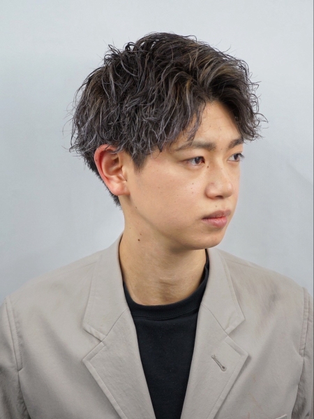 7月の清潔感はフェードカットで