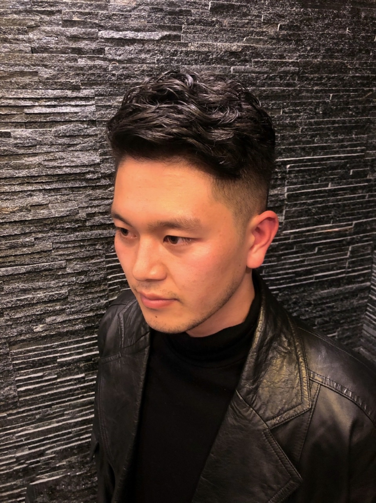 フェード ニュアンスパーマ ヘアカタログ 高級理容室 床屋 ヒロ銀座ヘアーサロン フェード ニュアンスパーマ ヘアカタログ 高級理容室 床屋 ヒロ銀座ヘアーサロン