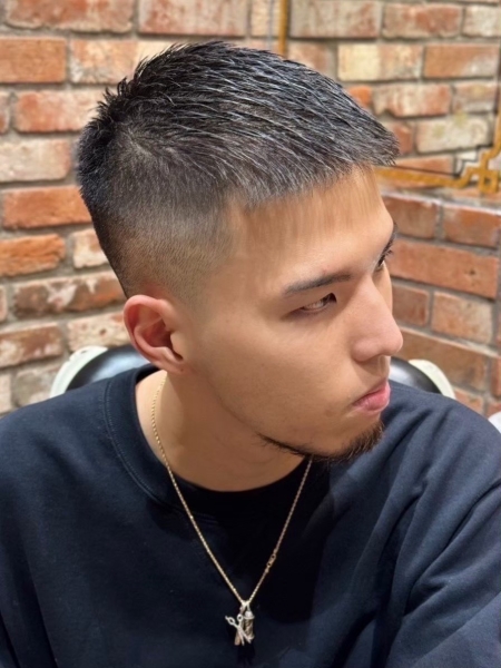 Skin Fade vs Taper: Choosing Your Next Sydney Haircut