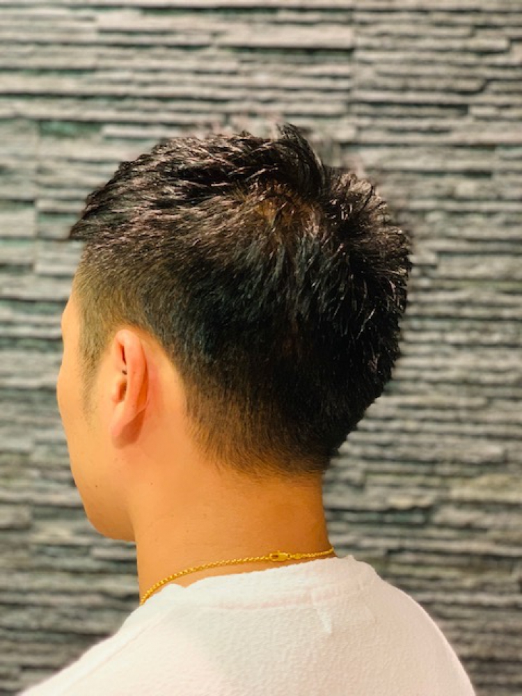 ツーブロック風ベリーショート ヘアカタログ 高級理容室 床屋 ヒロ銀座ヘアーサロン