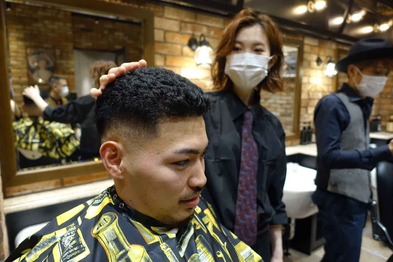 濡れパンからジェットモヒカンまで 再現性が自由自在パーマ提案の巻 ブログ Premium Barber 赤坂店 高級理容室 床屋 ヒロ銀座ヘアーサロン