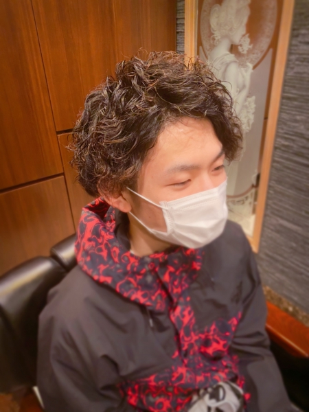 強めスパイラルパーマ