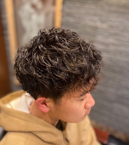 ツイストスパイラル　パーマ