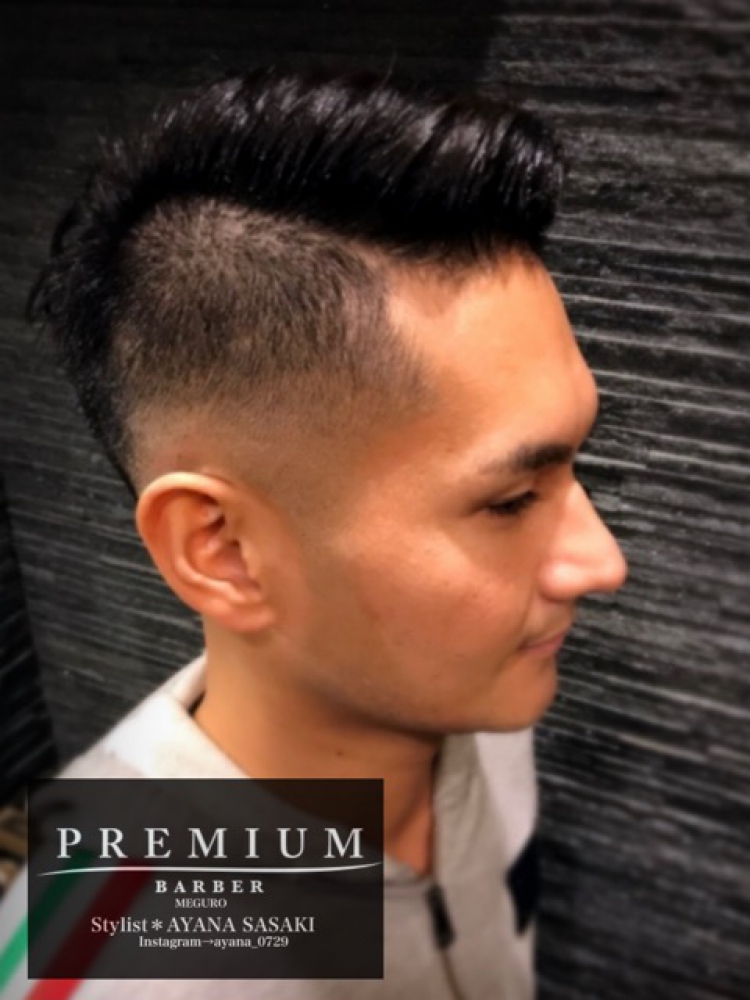 低めスキンフェード 七三分け ヘアカタログ 高級理容室 床屋 ヘアサロン Premium Barber プレミアムバーバー 低めスキンフェード 七三分け ヘアカタログ 高級理容室 床屋 ヘアサロン Premium Barber プレミアムバーバー