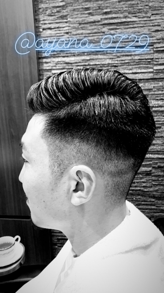 王道 外国人風フェードカット ヘアカタログ 高級理容室 床屋 ヘアサロン Premium Barber プレミアムバーバー