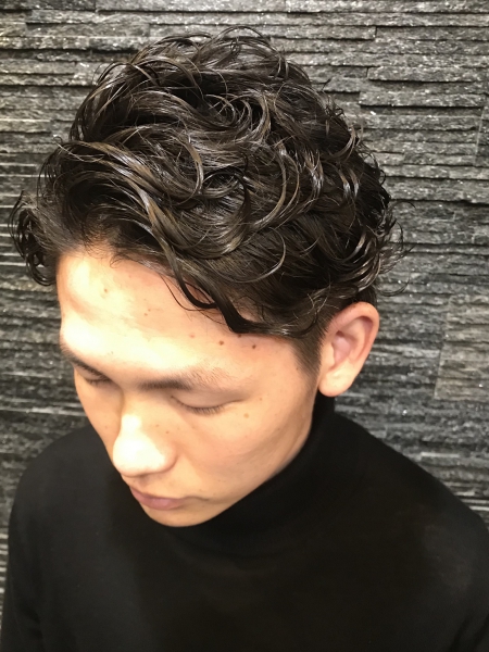 ヘアカタログ 高級理容室 床屋 ヒロ銀座ヘアーサロン