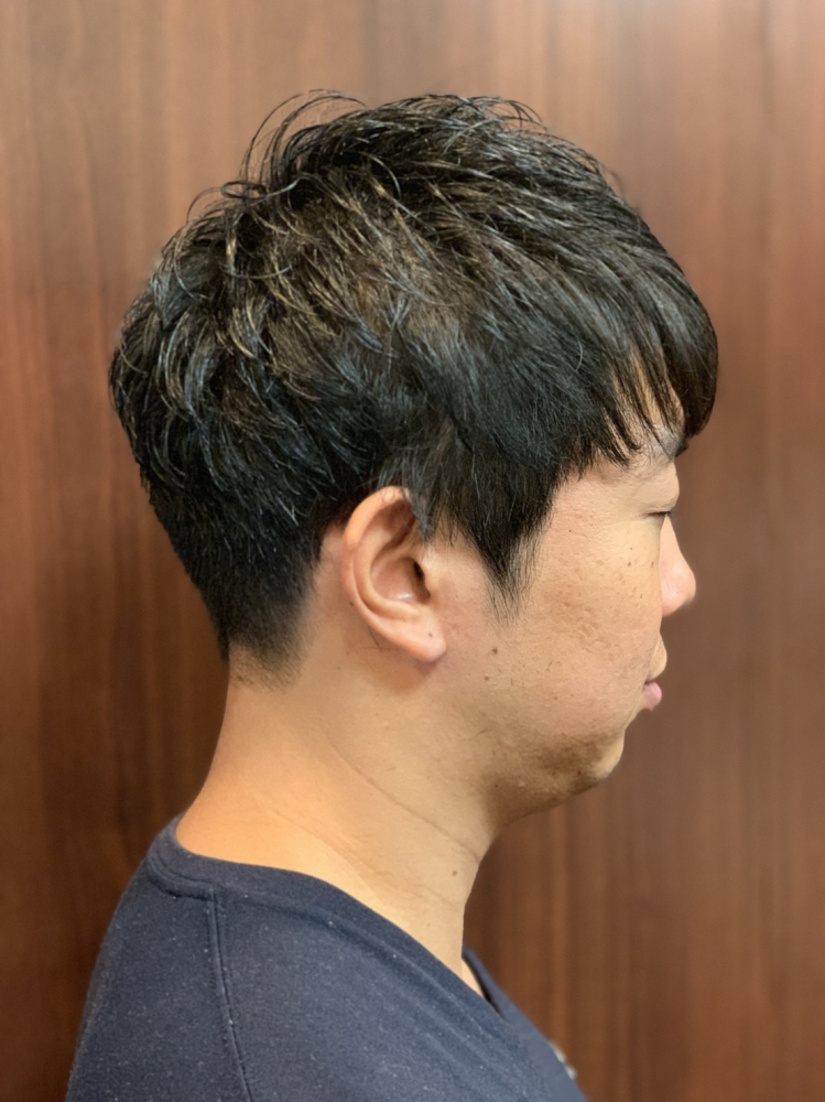 軽めマッシュ ヘアカタログ 高級理容室 床屋 ヒロ銀座ヘアーサロン