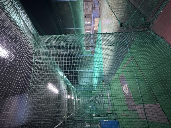 久々のバッティングセンター