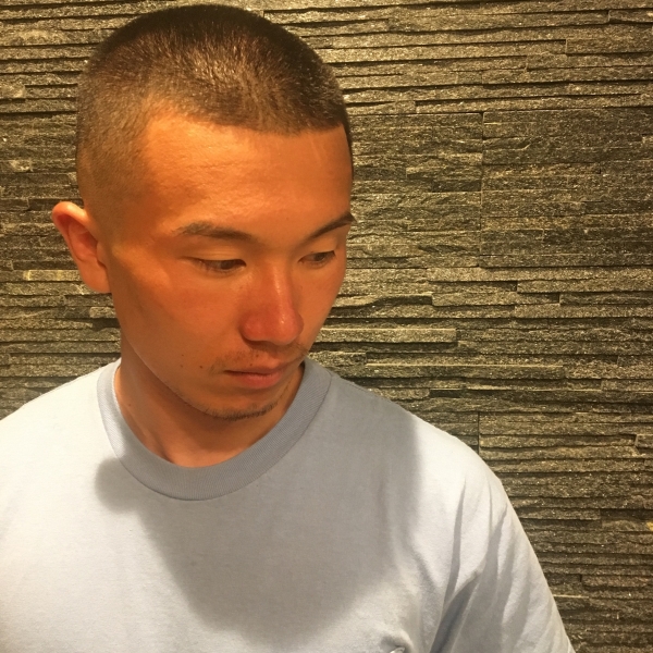 フェード坊主 ヘアカタログ 高級理容室 床屋 ヘアサロン Premium Barber プレミアムバーバー