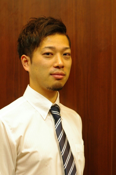 ナチュラルツーブロックショート