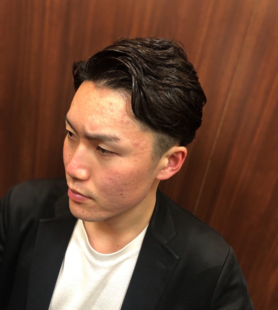 くせ毛を生かす流れるスタイル ヘアカタログ 高級理容室 床屋 ヒロ銀座ヘアーサロン