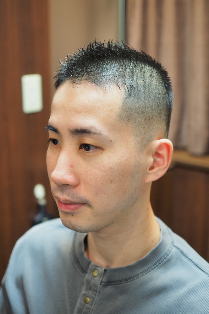 おしゃれボウズ ヘアカタログ 高級理容室 床屋 ヒロ銀座ヘアーサロン