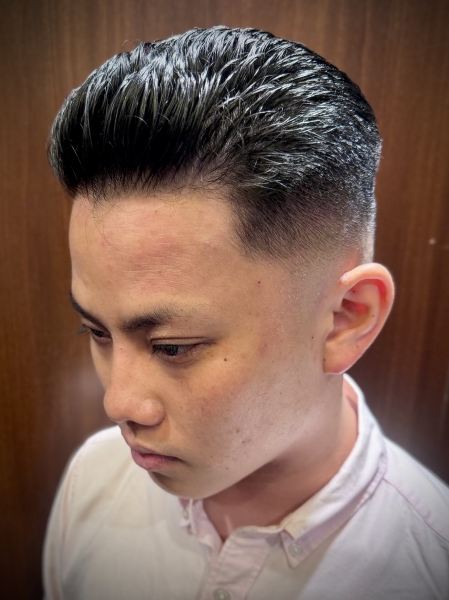 オールバックスキンフェード