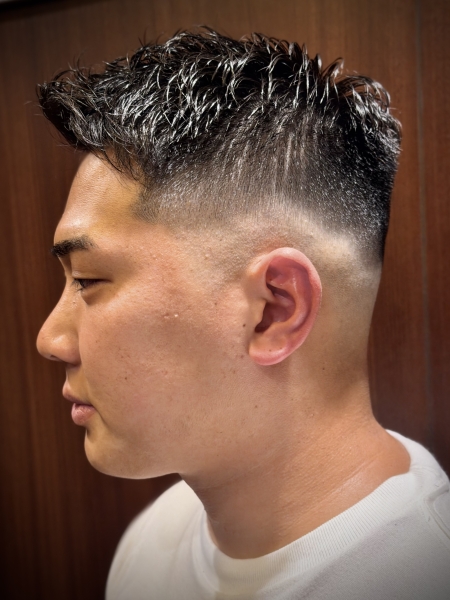 漢の刈り上げスキンフェード