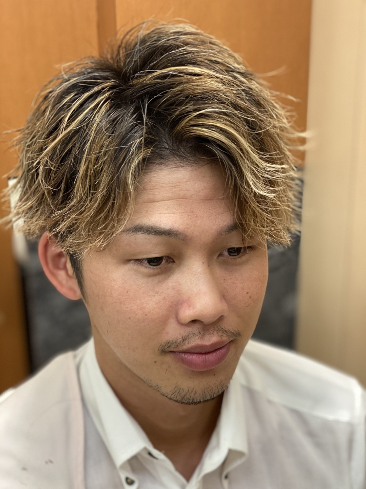 ツーブロック アップバング ヘアカタログ 高級理容室 床屋 ヒロ銀座ヘアーサロン