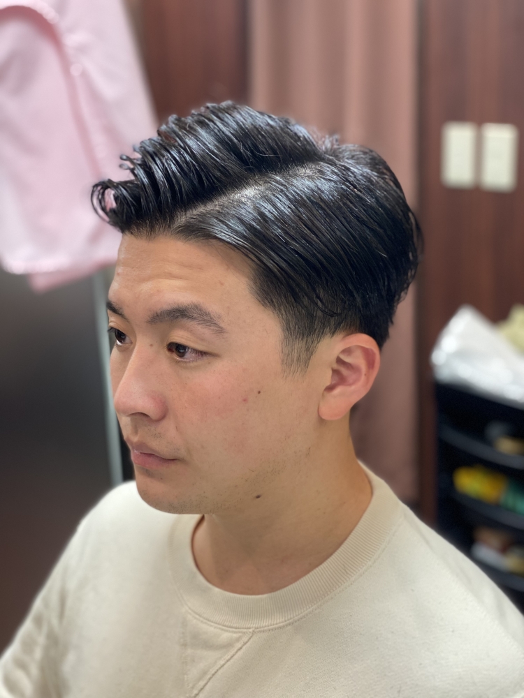 ツーブロック刈り上げ ヘアカタログ 高級理容室 床屋 ヒロ銀座ヘアーサロン