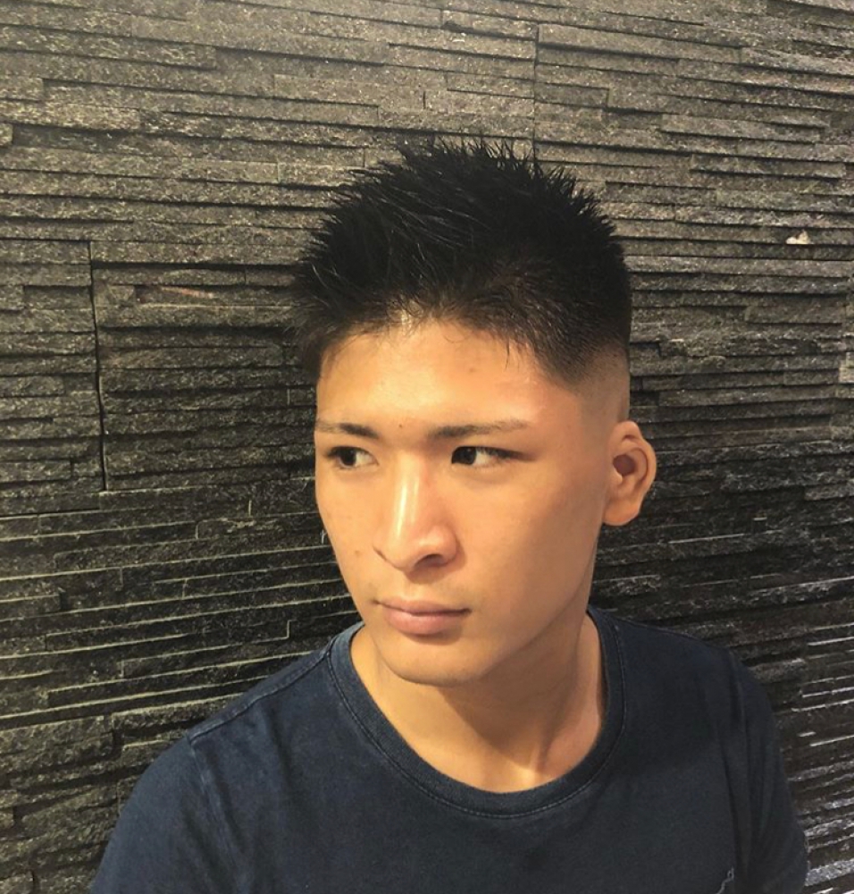 ソフトモヒカンフェード ヘアカタログ 高級理容室 床屋 ヒロ銀座ヘアーサロン