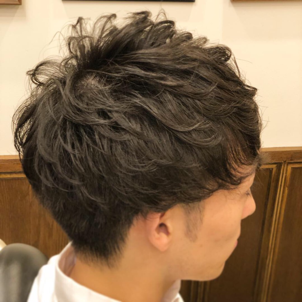 アイロンパーマとロッドパーマの違い｜ブログ｜HIRO GINZA 新橋 日比谷口店｜高級理容室・床屋 ヒロ銀座ヘアーサロン