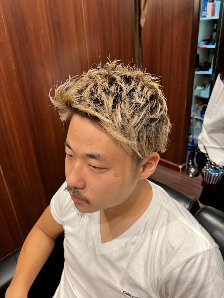 夏ならハイトーンカラー！！