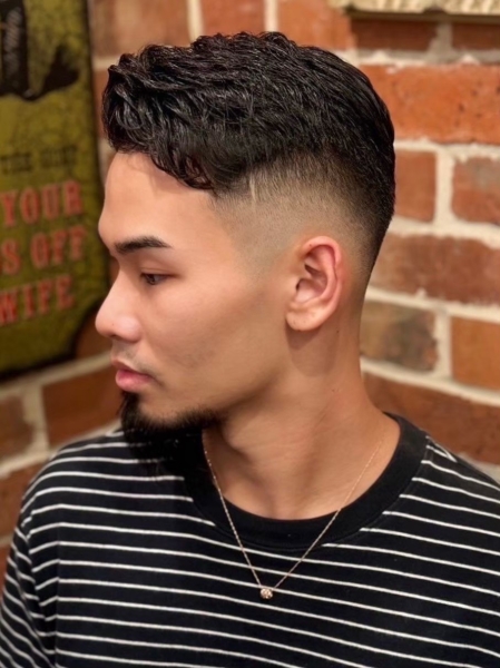 大人の色気を引き出すフェード×パーマ